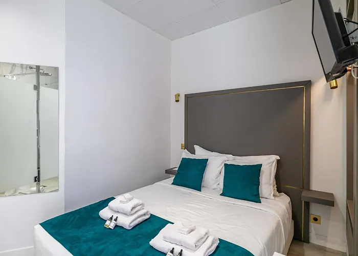 Avaton - 1 Min Du Palais - Centre אורחן