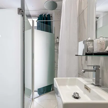 Avaton - 1 Min Du Palais - Centre