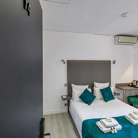 Avaton - 1 Min Du Palais - Centre Inn *